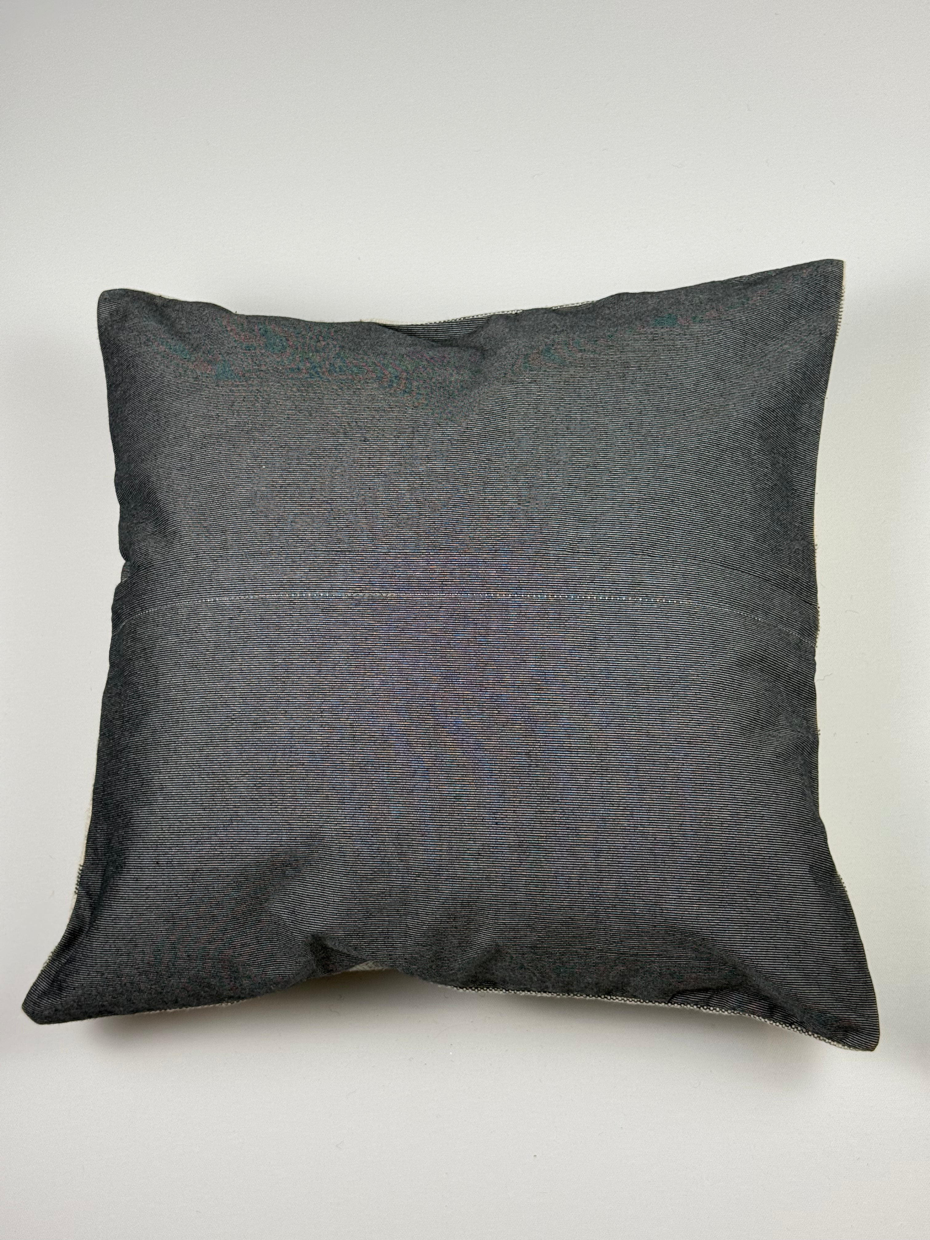 Unikt håndlavet kelim pudebetræk - 50x50 cm