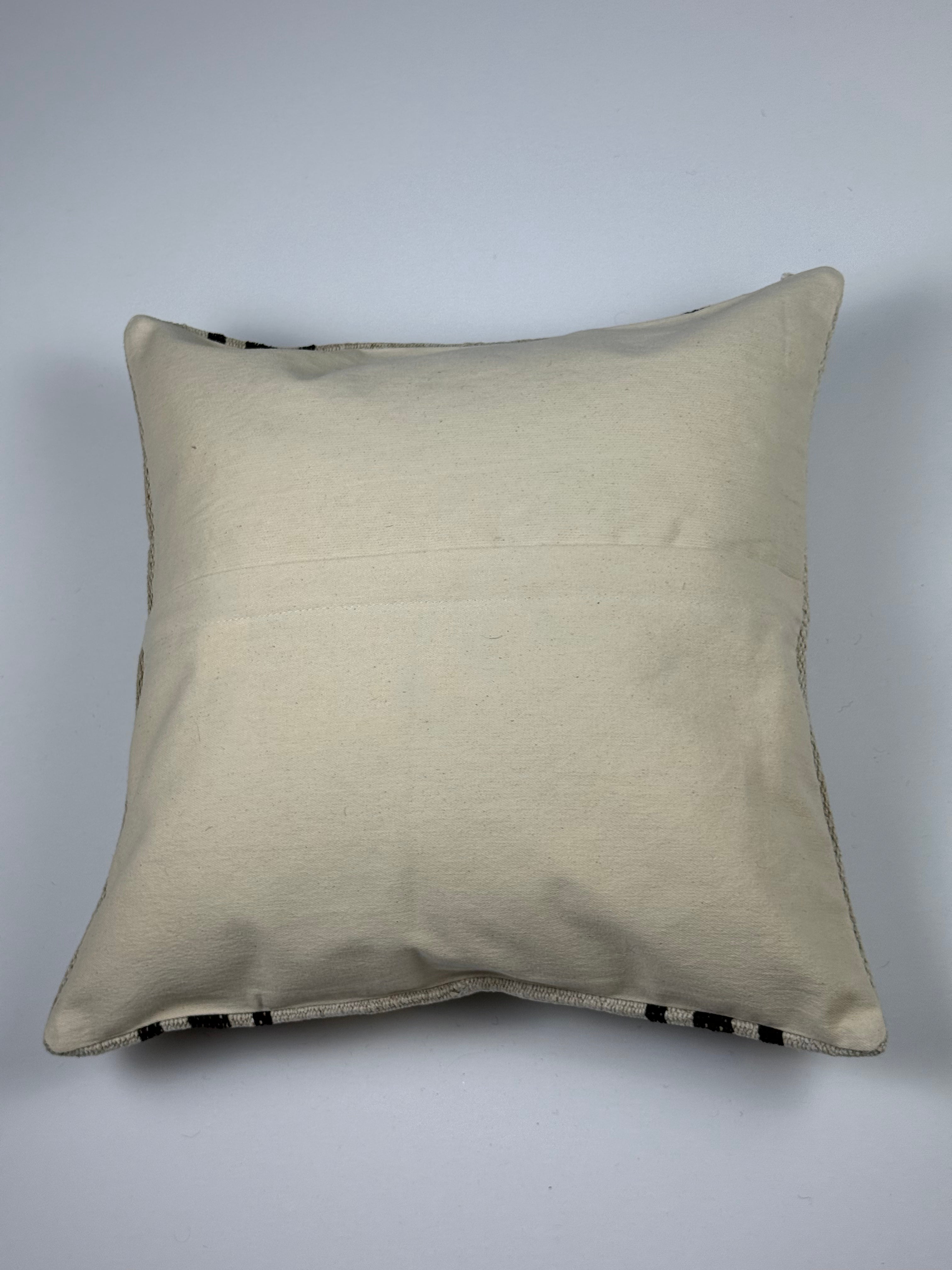 Unikt håndlavet kelim pudebetræk - 50x50 cm