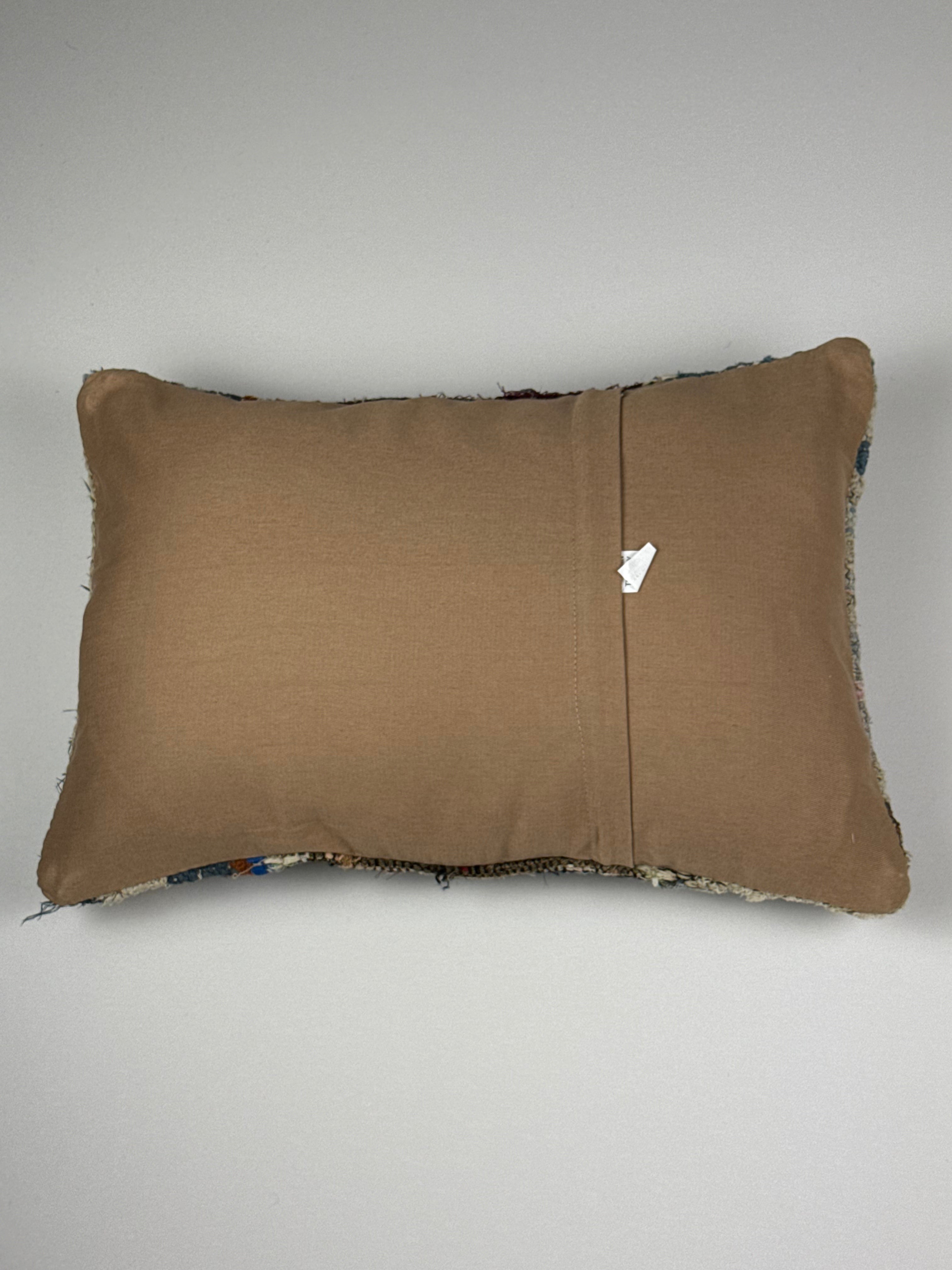 Unikt håndlavet kelim pudebetræk - 35x50 cm