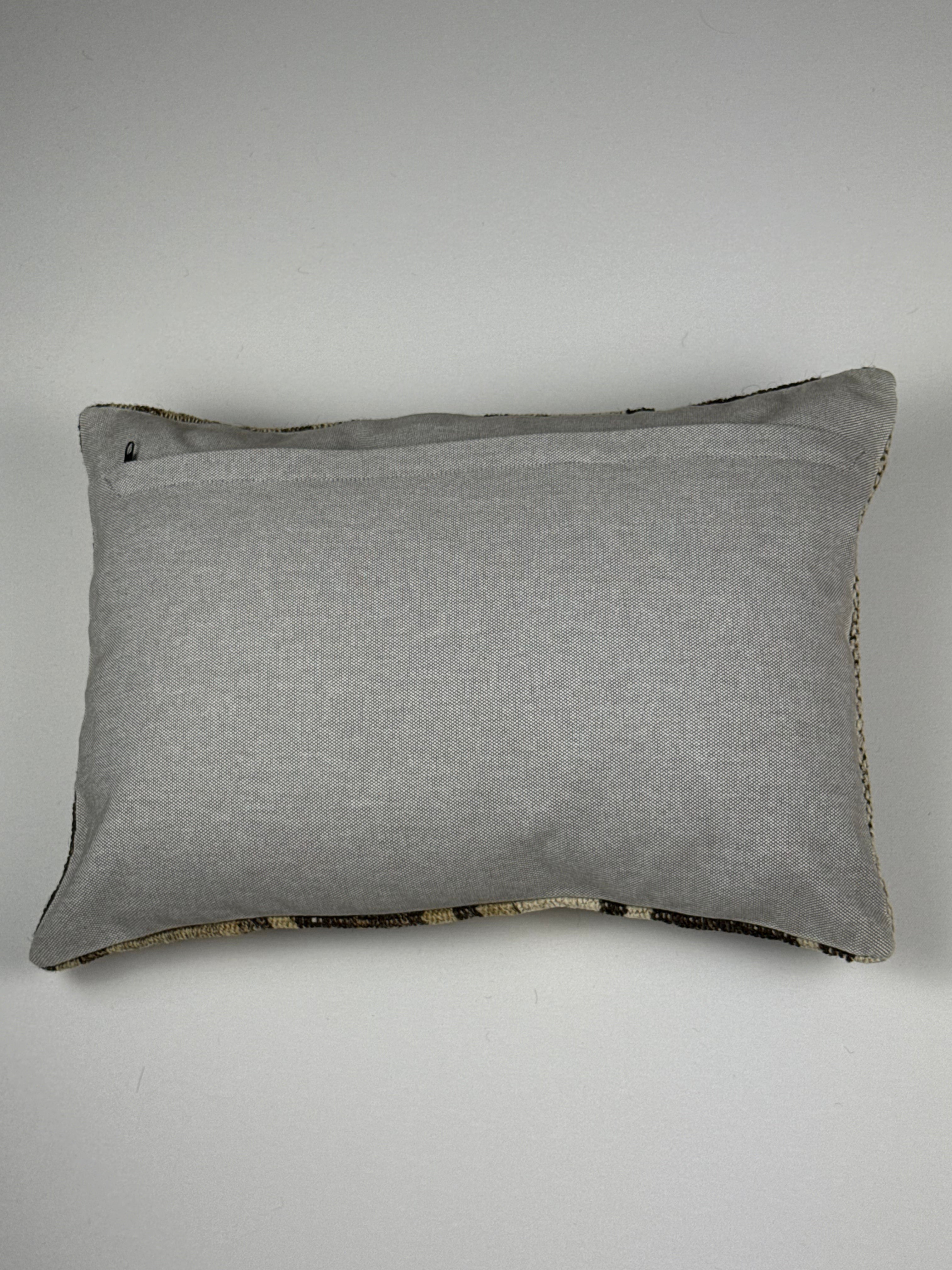 Unikt håndlavet kelim pudebetræk - 35x50 cm