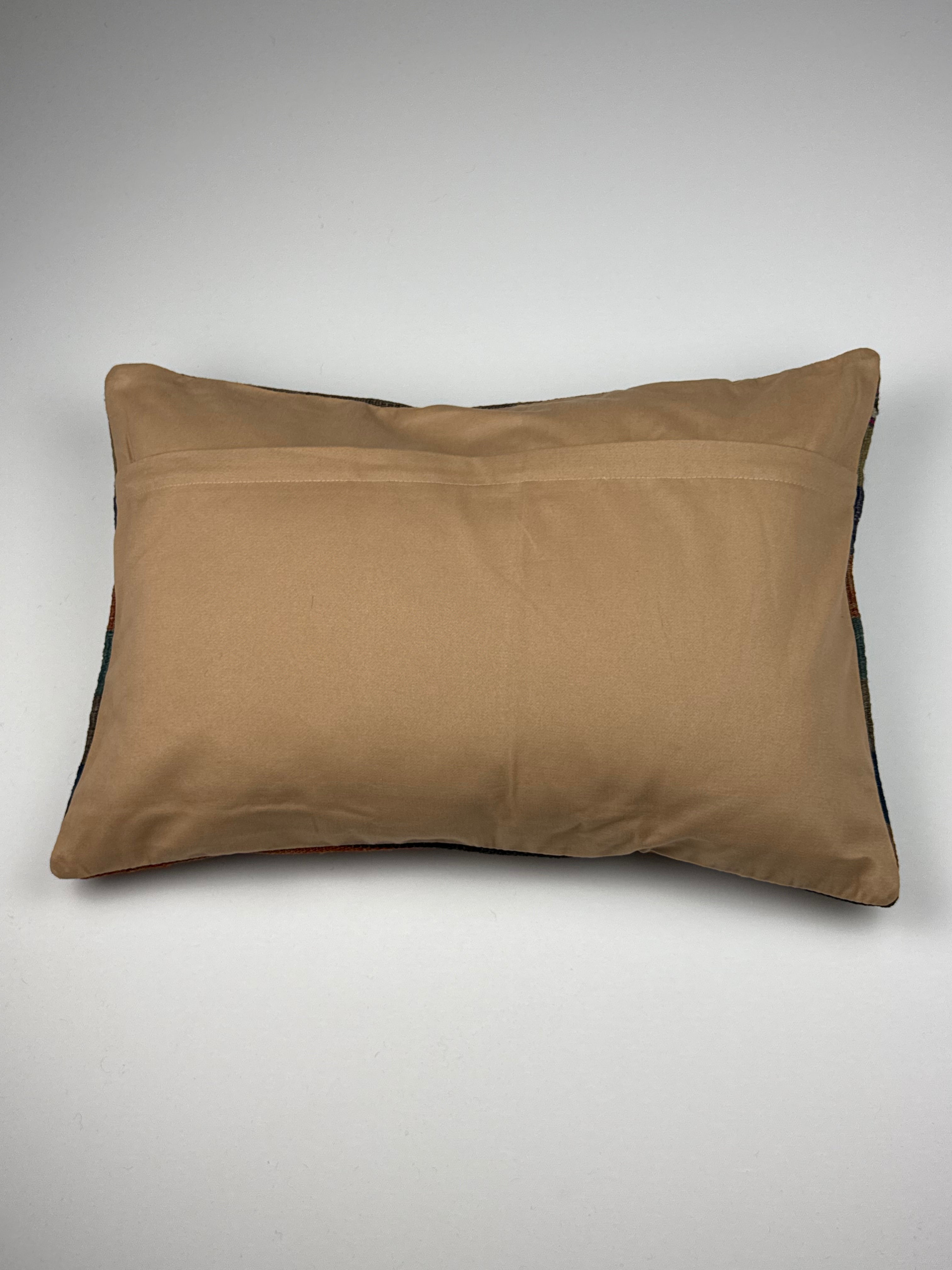 Unikt håndlavet kelim pudebetræk - 40x60 cm