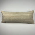 Kelim pudebetræk 30x70 i beige, håndsyet af vintage kelimtæppe