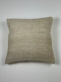 Kelim pudebetræk 40x40 i beige, håndsyet af vintage kelimtæppe

