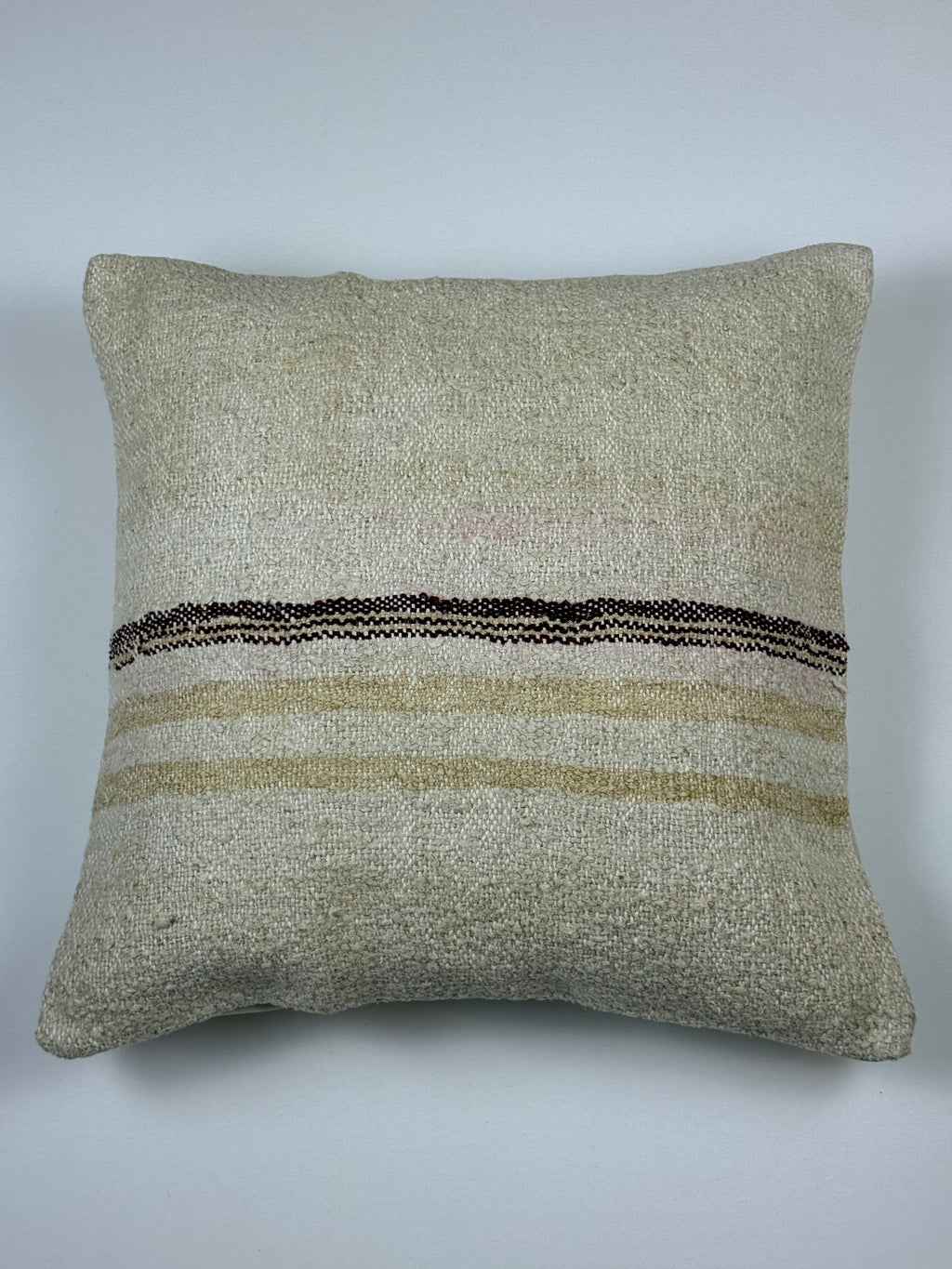kelim-pudebetraek-50x50-beige-sand-gul