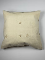 Kelim pudebetræk 60x60 i beige, håndsyet af vintage kelimtæppe

