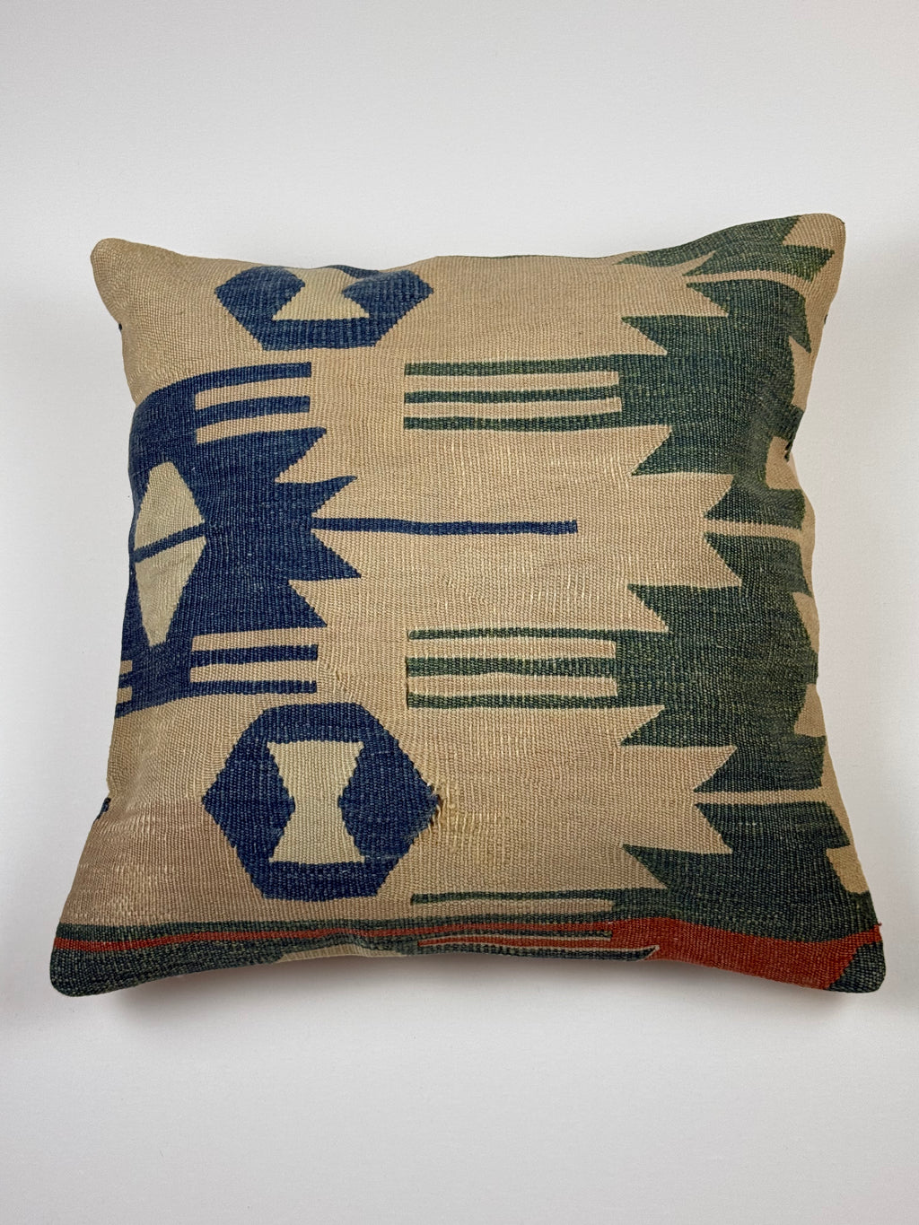 kelim-pudebetraek-50x50-beige-sand-grøn-blå